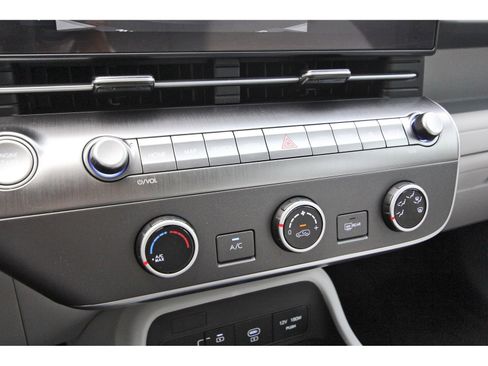 Certified 2026 Hyundai Kona SE FWD image 19