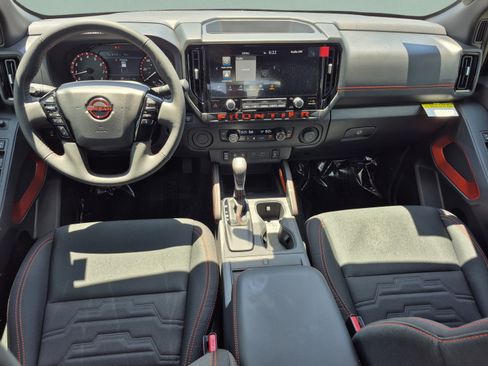 New 2026 Nissan Frontier Pro-X w/ Pro-X Convenience Package RWD image 11