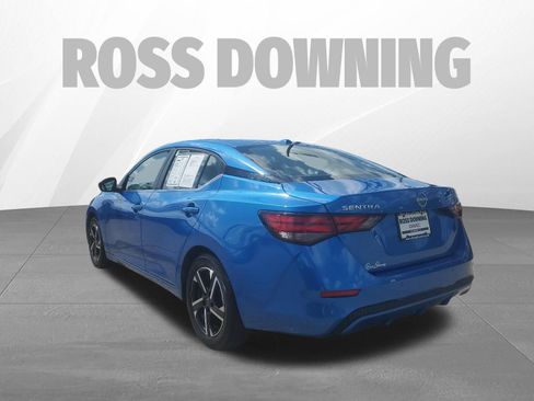 Used 2024 Nissan Sentra SV FWD image 6