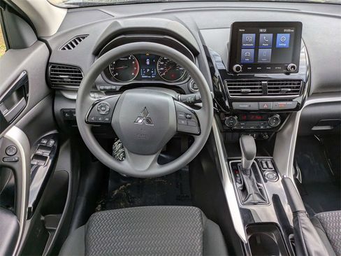 New 2026 Mitsubishi Eclipse Cross LE image 16