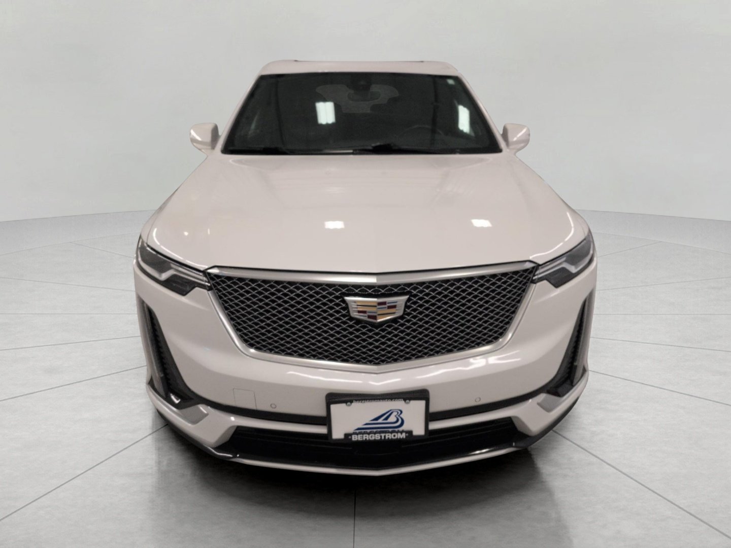 Used 2022 Cadillac XT6 Premium Luxury w/ Technology Package AWD/4WD image 13