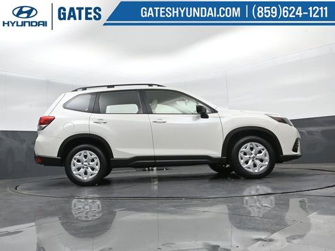 Used 2023 Subaru Forester image 41