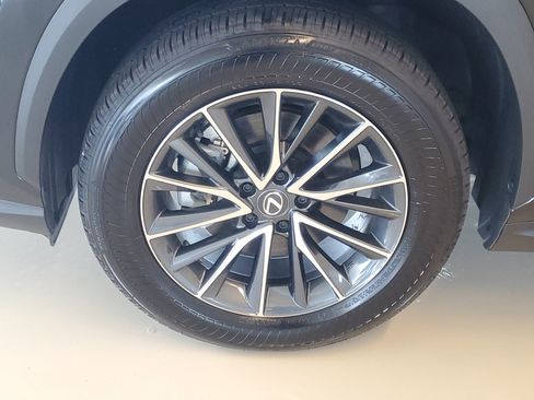 Used 2025 Lexus NX 250 FWD w/ Accessory Package (Z1) image 6