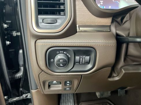 New 2026 RAM 1500 Limited AWD/4WD image 19
