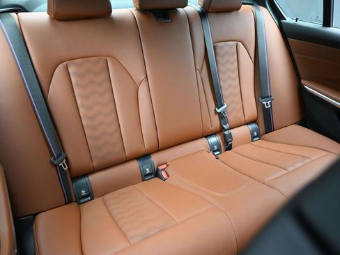 Used 2025 BMW M3 w/ Executive Package RWD image 35