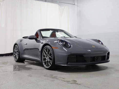 Certified 2025 Porsche 911 Carrera RWD image 13