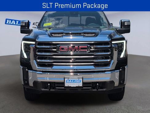 New 2026 GMC Sierra 2500 SLT w/ SLT Premium Package AWD/4WD image 8