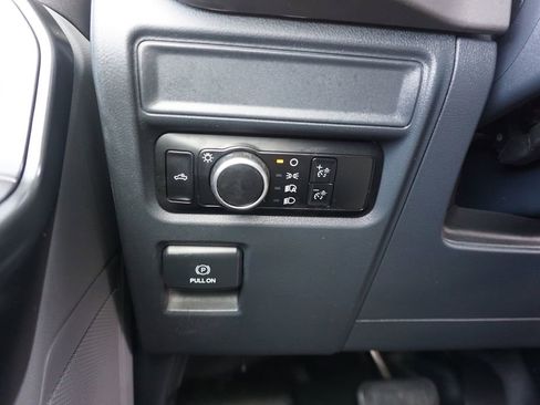 Used 2024 Ford F150 XL RWD image 5