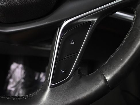 Used 2018 Cadillac XT5 Premium Luxury AWD/4WD image 36