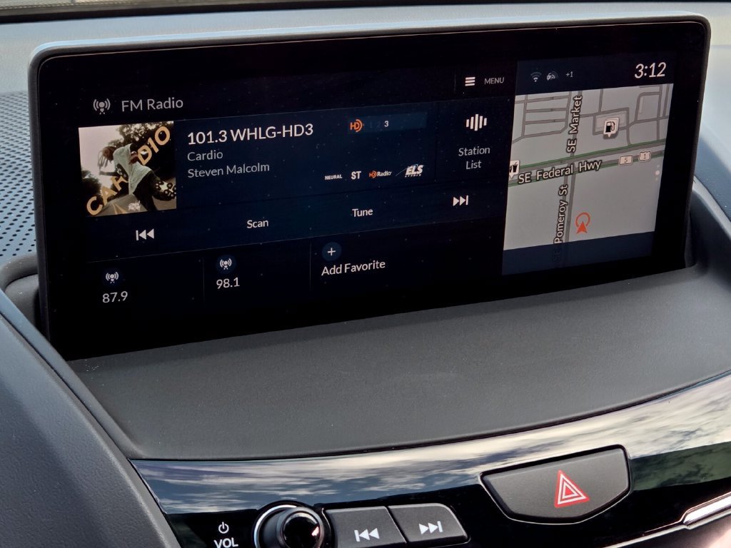 Used 2021 Acura RDX w/ Advance Package FWD image 24