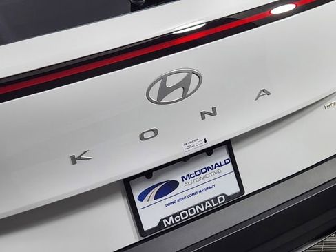 New 2026 Hyundai Kona SEL Sport AWD/4WD image 8