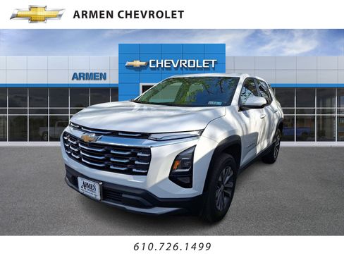 New 2026 Chevrolet Equinox LT FWD image 1