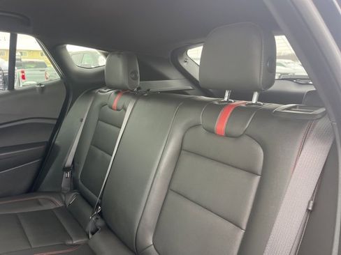 Used 2025 Chevrolet Trax RS w/ Driver Confidence Package image 33