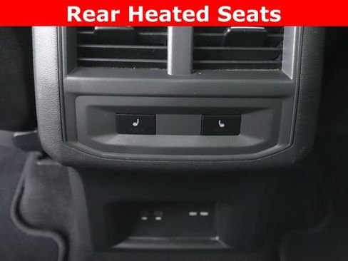 Used 2021 Volkswagen Atlas Cross Sport SEL image 29