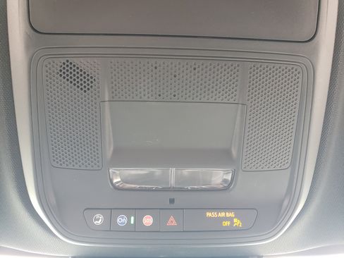 New 2026 Chevrolet Traverse LT w/ Midnight/Sport Edition image 25