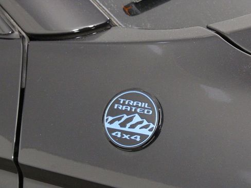 Used 2022 Jeep Grand Cherokee Trailhawk w/ Advanced Protech Group II image 54