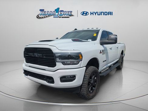 Used 2023 RAM 2500 Laramie w/ Night Edition AWD/4WD image 4