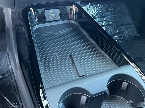 Certified 2025 Ford Mustang Mach-E Premium RWD image 18