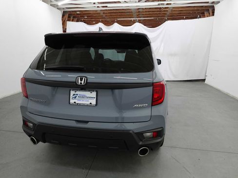 Used 2023 Honda Passport EX-L image 5