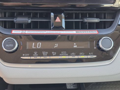 Certified 2026 Toyota Corolla LE w/ LE Premium Package image 32