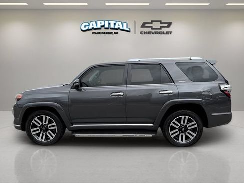 Used 2022 Toyota 4Runner Limited RWD image 3