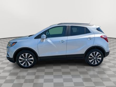 Used 2021 Buick Encore Preferred w/ Safety Package II FWD image 2