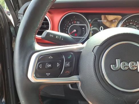 Used 2019 Jeep Wrangler Unlimited Rubicon AWD/4WD image 18