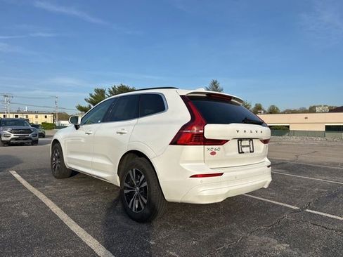 Used 2023 Volvo XC60 B5 Core w/ Protection Package AWD/4WD image 4