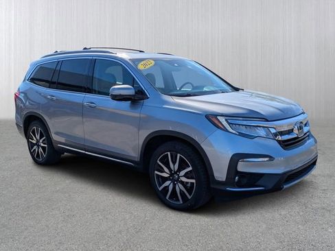 Used 2022 Honda Pilot Touring image 1