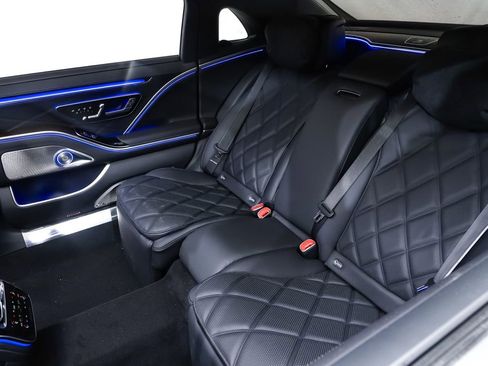 New 2026 Mercedes-Benz Maybach S 580 4MATIC image 11