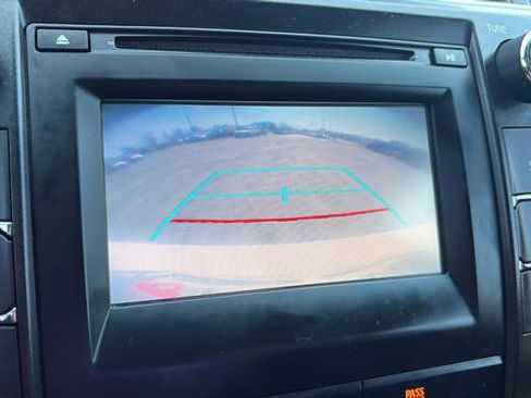 Used 2016 Toyota Camry SE image 27