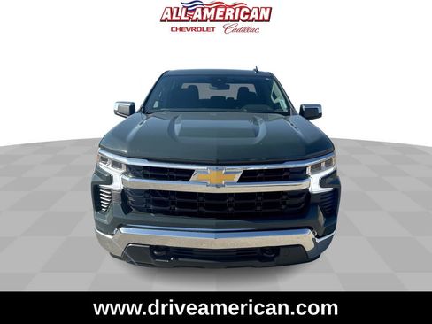 Used 2025 Chevrolet Silverado 1500 LT image 3