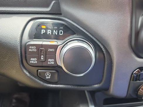 Used 2020 RAM 1500 Big Horn AWD/4WD image 31