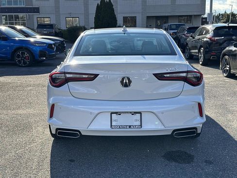 Certified 2025 Acura TLX w/ Technology Package image 5