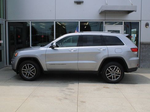 Certified 2021 Jeep Grand Cherokee Limited AWD/4WD image 5