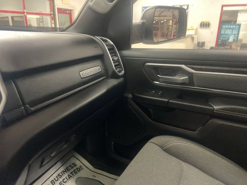 Used 2019 RAM 1500 Big Horn image 36