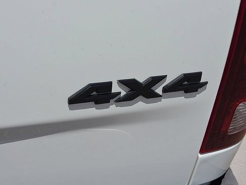 Used 2024 RAM 1500 Warlock AWD/4WD image 16