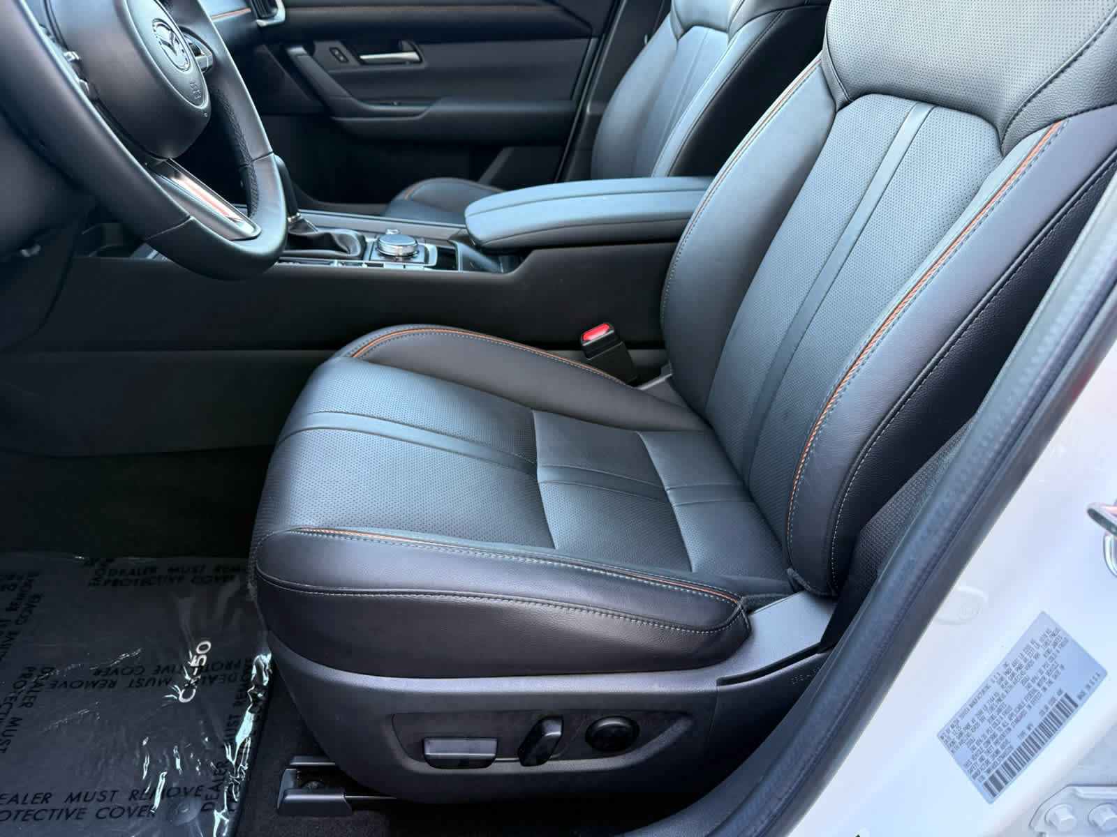 Certified 2026 MAZDA CX-50 AWD 2.5 S w/ Premium Package image 4