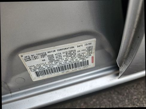 Used 2001 Toyota RAV4 4WD image 35