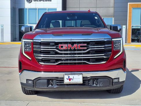 Used 2023 GMC Sierra 1500 SLT RWD image 4