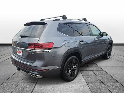 Used 2022 Volkswagen Atlas SEL R-Line AWD/4WD image 5