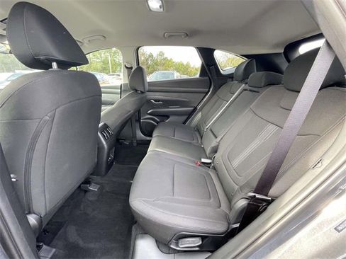 Certified 2025 Hyundai Tucson SEL image 9