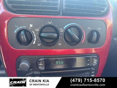 Used 2005 Dodge Neon SXT w/ Sport Appearance Group FWD image 26