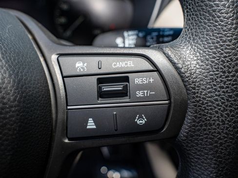 Certified 2023 Honda HR-V LX image 30