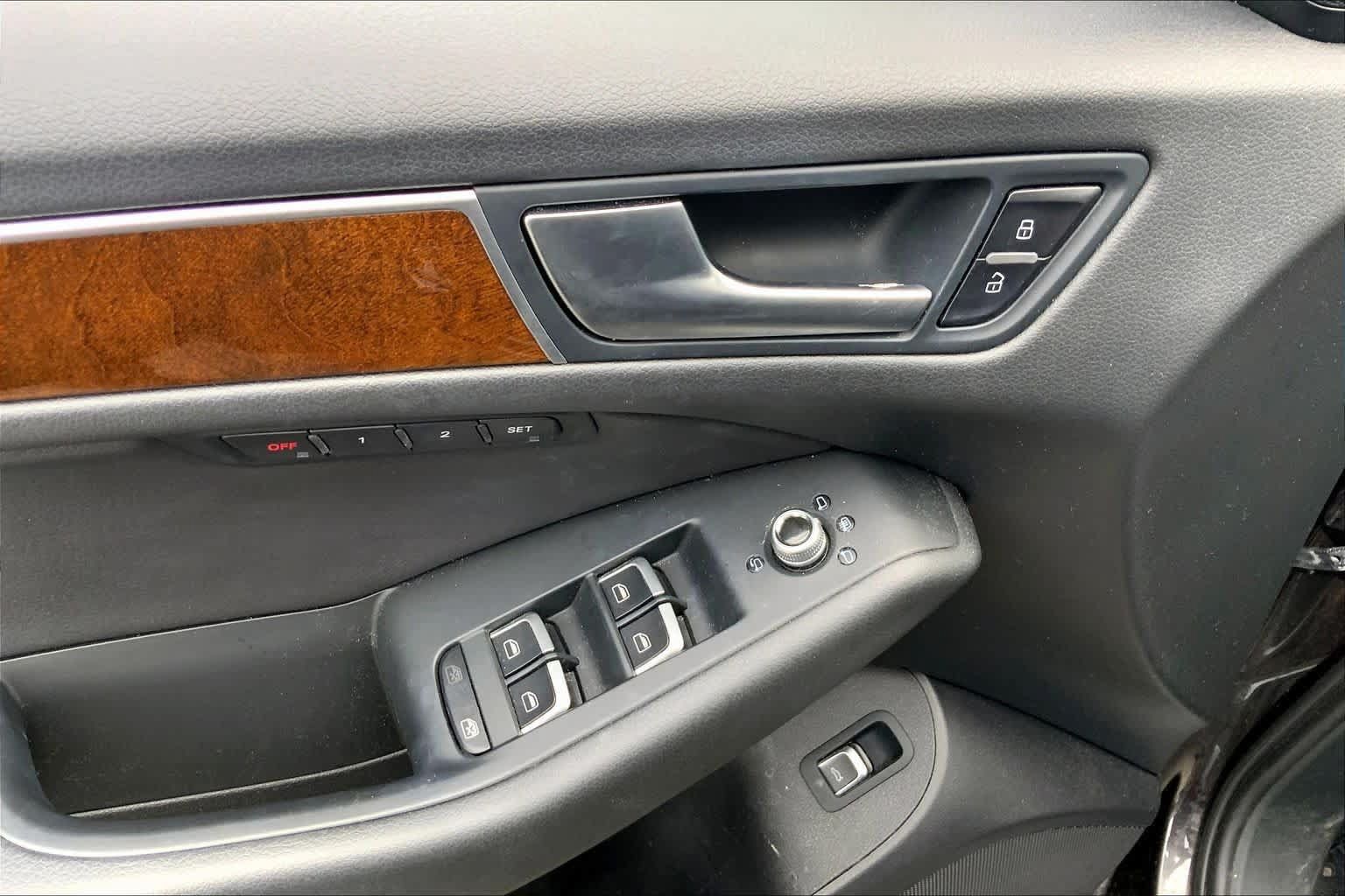 Used 2015 Audi Q5 2.0T Premium Plus AWD/4WD image 36