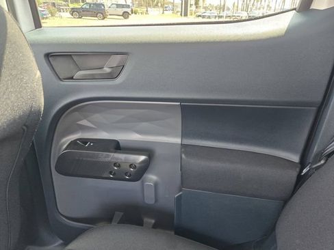 Used 2026 Ford Maverick XL AWD/4WD image 18