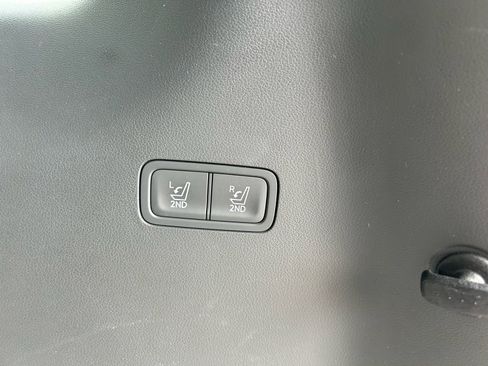 Used 2025 Hyundai Santa Fe SEL AWD/4WD image 19