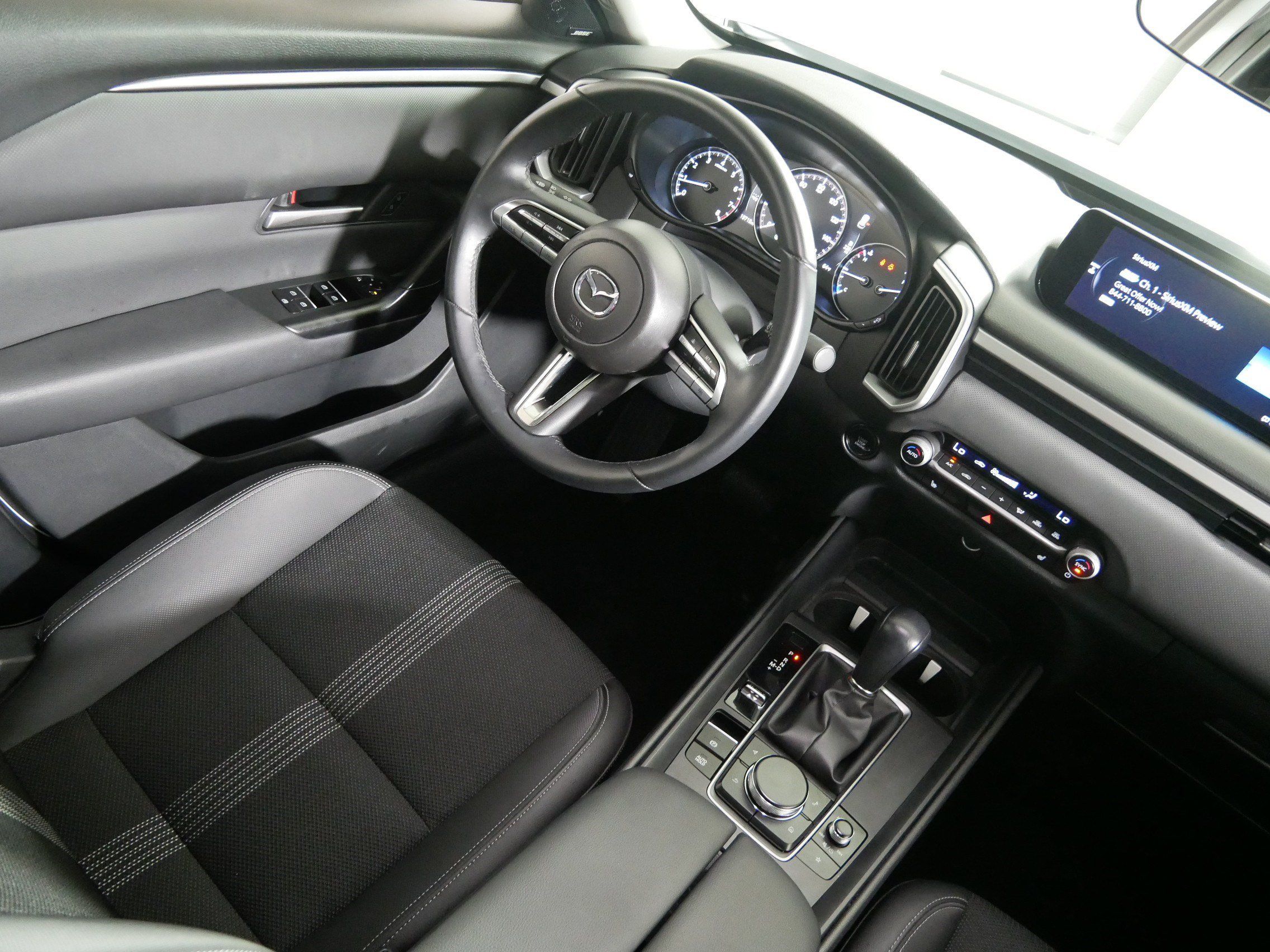 Used 2025 MAZDA CX-50 AWD 2.5 S w/ Premium Package image 9