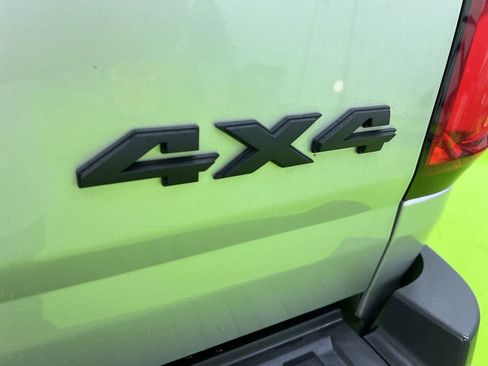 Used 2018 Chevrolet Colorado Z71 AWD/4WD image 14