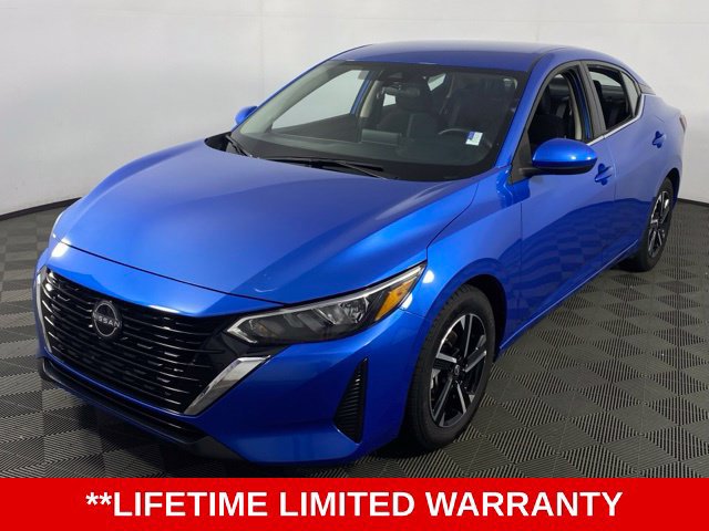Used 2025 Nissan Sentra SV FWD image 3